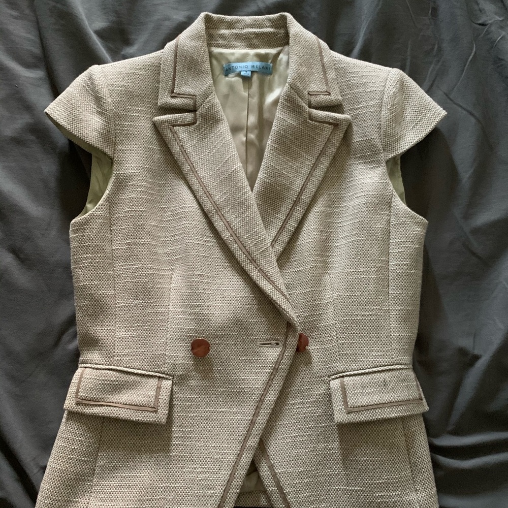 Antonio Melani sleeveless blazer